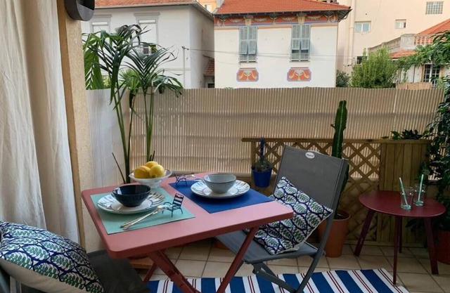 Bel Appartement à 100 Mètres de la mer