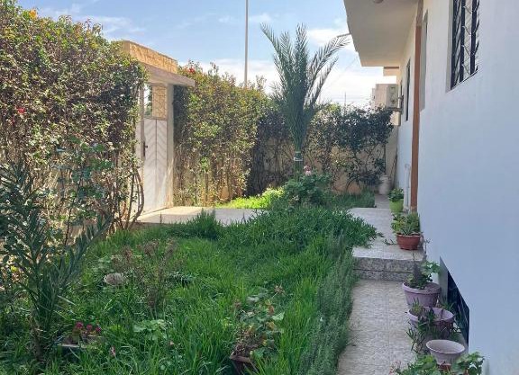 Bel Appartement à Proximité de la Gare Routière