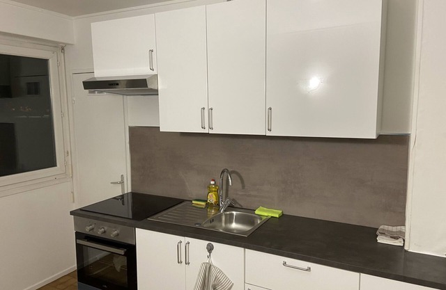 Bel Appartement Spacieux, Lumineux Avec Parking