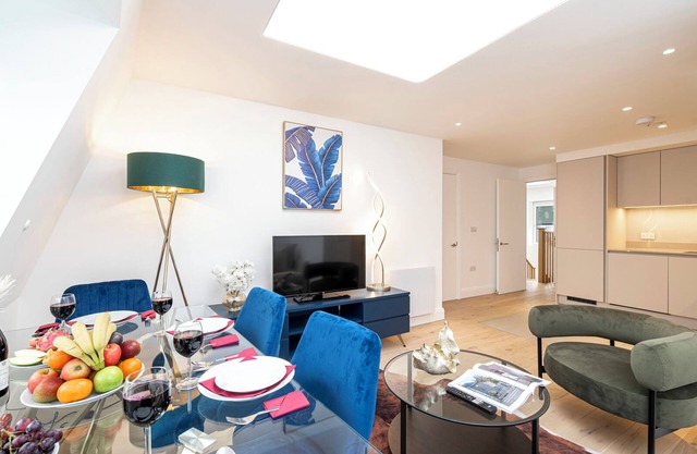 Belgravia Residence - Luxurious One-bedroom Apartment