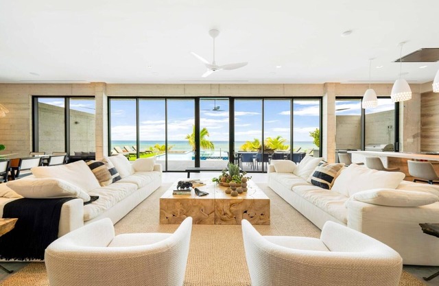 Bella Rocca 8br 8 Bedroom Home