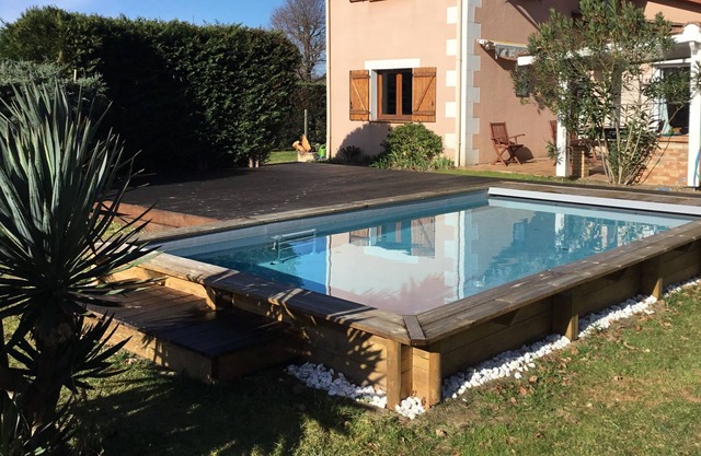 Belle Maison au Calme Avec Piscine