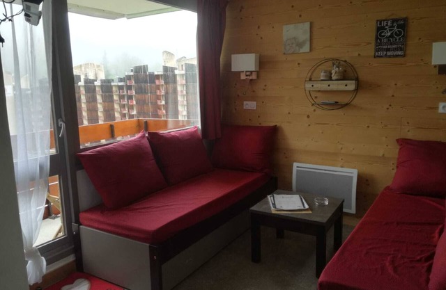 Bellecôte 4pers. 1 Chambre, Piscine, Balcon Sud, ski aux Pieds
