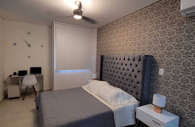 Bello y Moderno Apart 5 Min Viva Mall, bien centrico y seguridad 24 hrs al dia