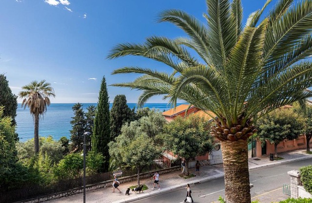 BELLOCHIO - Apartment 2BDR with sea view - AC - Parking