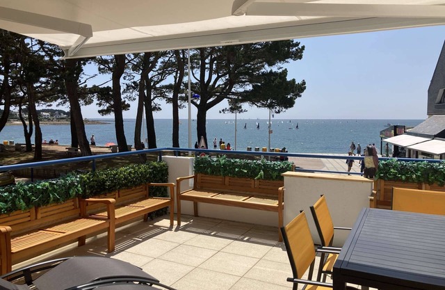 Benodet, apartment, sea view, beach, thalasso and restaurants on foot