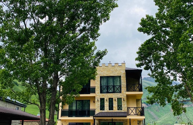 Besami Hotel
