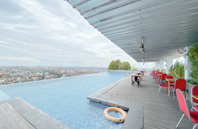 Best Deal and Homey Studio Apartment at Star Semarang