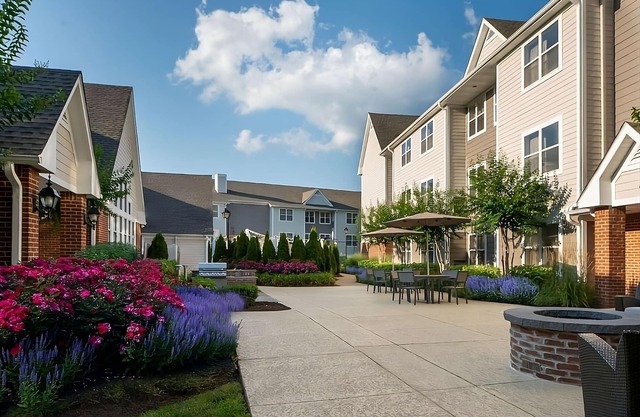 Best Value, Quality Stay! Pet-friendly Property, Free Breakfast, Parking!