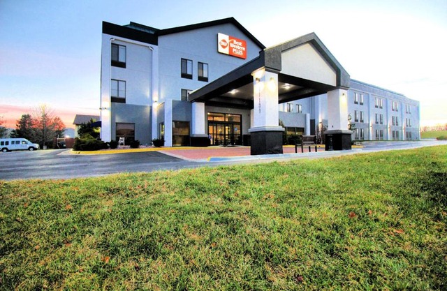 Best Western Plus Kansas City Airport - KCI East