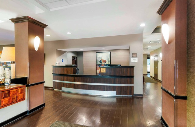 Best Western Plus Olathe Hotel
