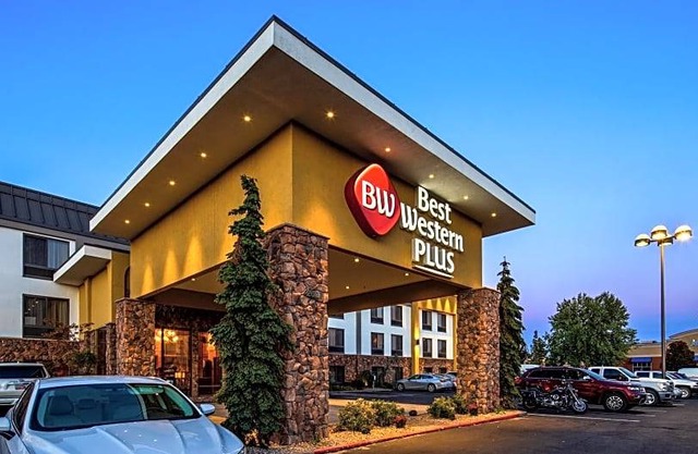 Best Western Plus Olympic Inn
