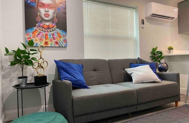 Betterplace 2-Bedrooms Near Armature and Downtown