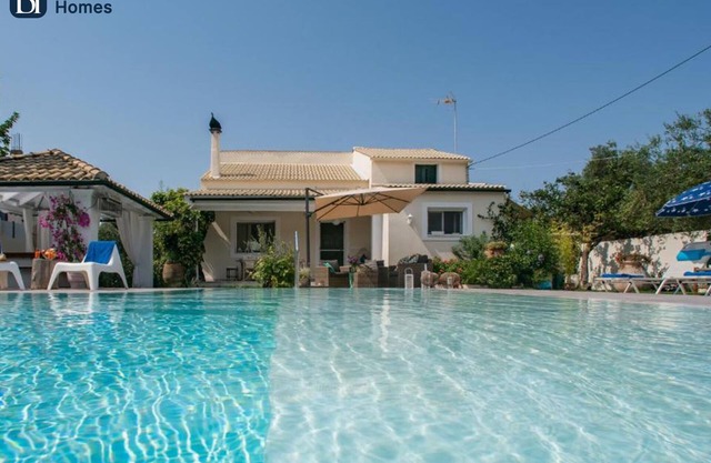 BH186 - R - Villa Corfu