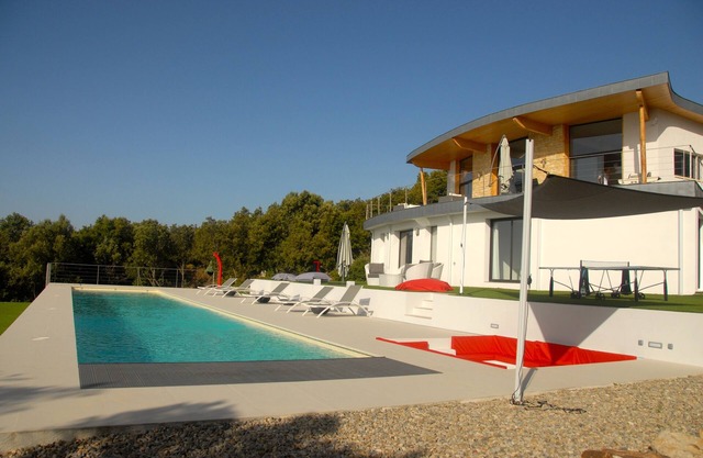 Bi-weekly serviced villa