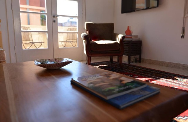 Bialik Street -Gorgeous Bauhaus Apartment in Historic Building 110M 2 Balconies