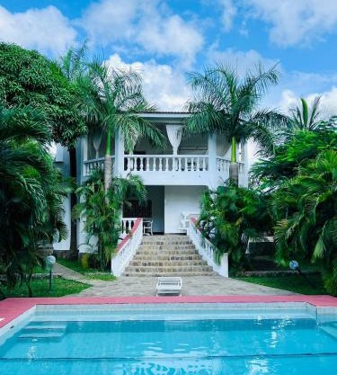 Bibi House Private Escape