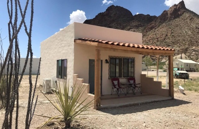 Big Bend Bungalow A