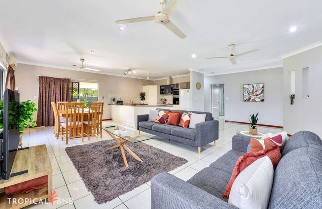 Big Family Home | Outdoor Entertaining & BBQ