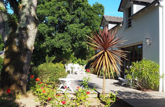 Big garden, 200m beach, shops 500m, wifi,