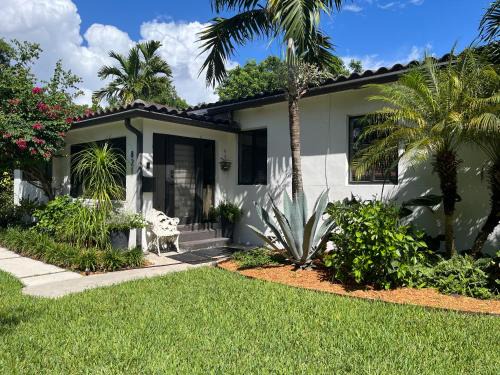 Biscayne Park Guest House