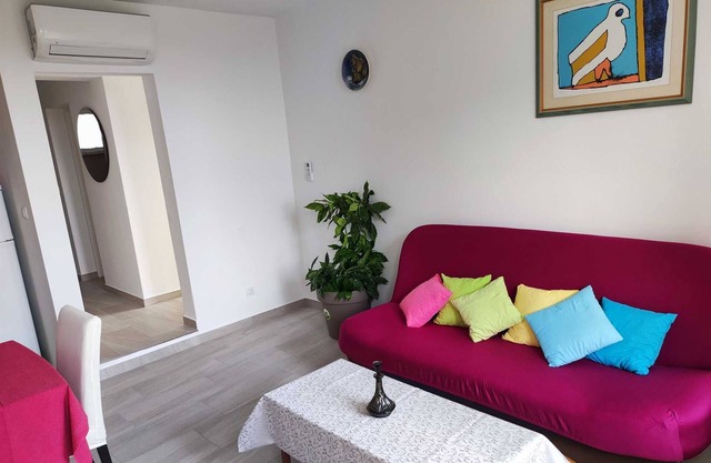 BITINADA One-Bedroom Apartment