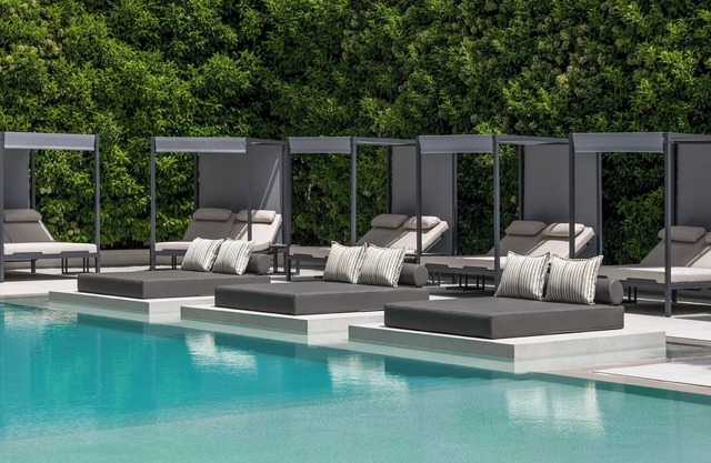 Blazer Suites Hotel