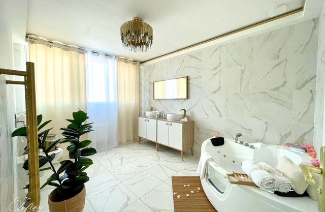 Blooming Suites