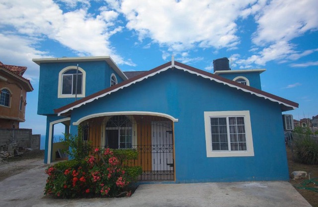 Blue Hills-Vacation Home