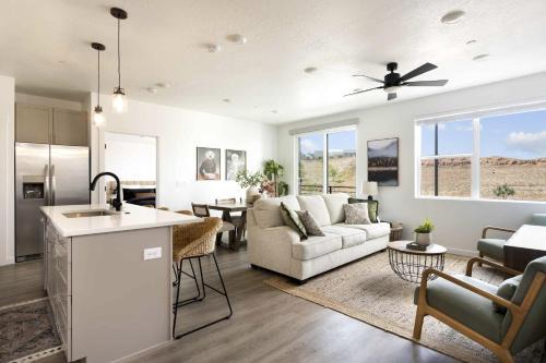 Blue Lagoon condo