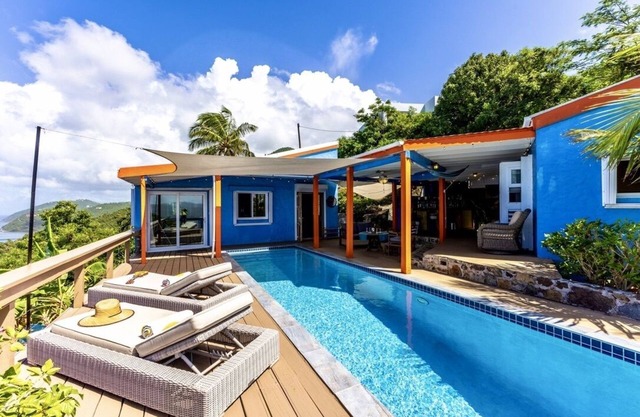Blue Moon Villa