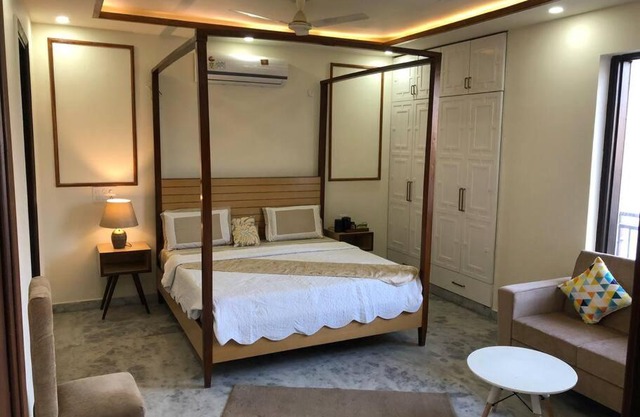 Bo-Teak Private floor - Dwarka