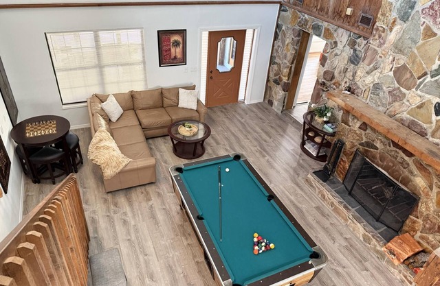 Boat & Billiards – 2BR by Stump Pass Marina