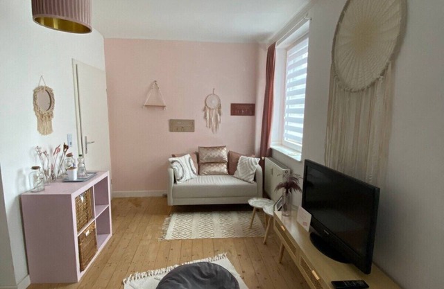 Bohemian Dream HBF/inner harbor reachable on foot