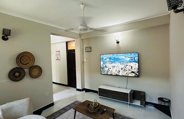 Bold and Beautiful 1-bedroom apartment with WiFi, AC Mikocheni Dar es Salaam