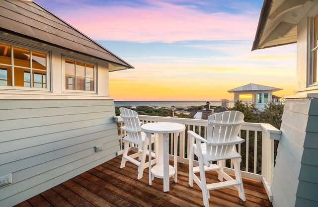 Book Today for Summer Vacation! Location! Location! Location! Gulf Views!