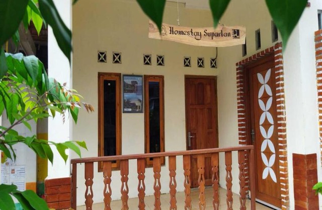 Borobudur Kampung Homestay - SUPARLAN