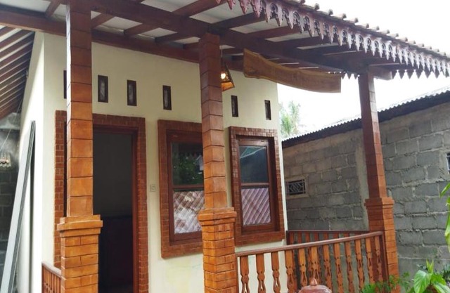 Borobudur Kampung Homestay - SUHADI