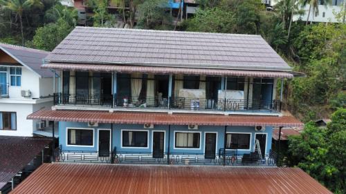 BOUAKHAI HOTEL Pb