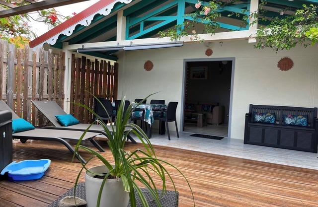 Bougainvillea du soleil (bungalow)