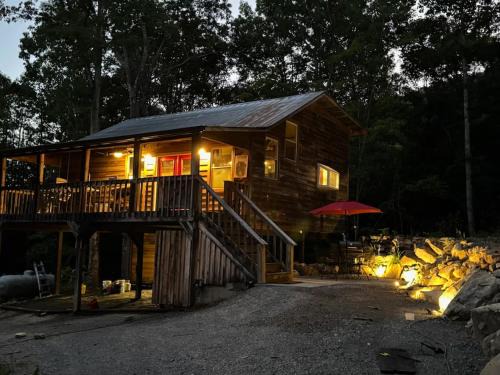 Boulderwoods Cabin