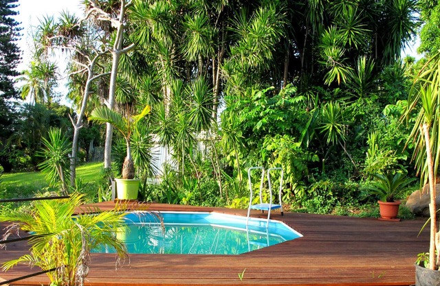 Bounty Lodge Vacation Rentals with Panoramic Lagoon and Ocean Views