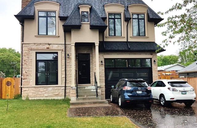 Brand New 2 Br Bsmt Apt Next to Beach and Go Station