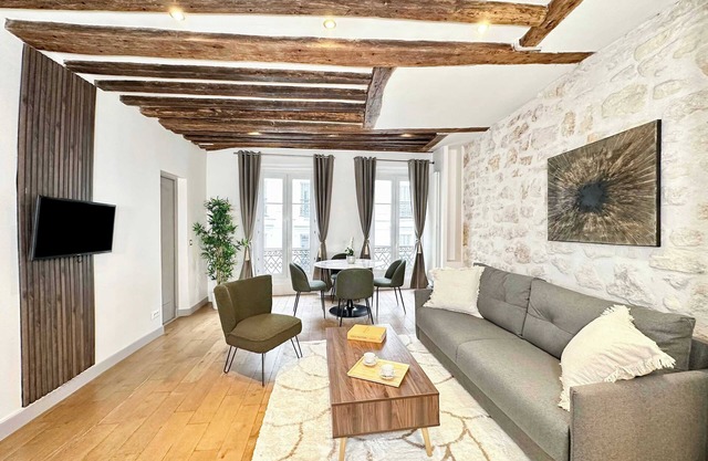 Brand new apartment in Le Marais