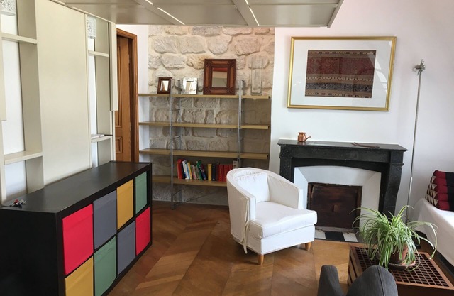 Brand new bright roof top loft with AC in Latin Quarter