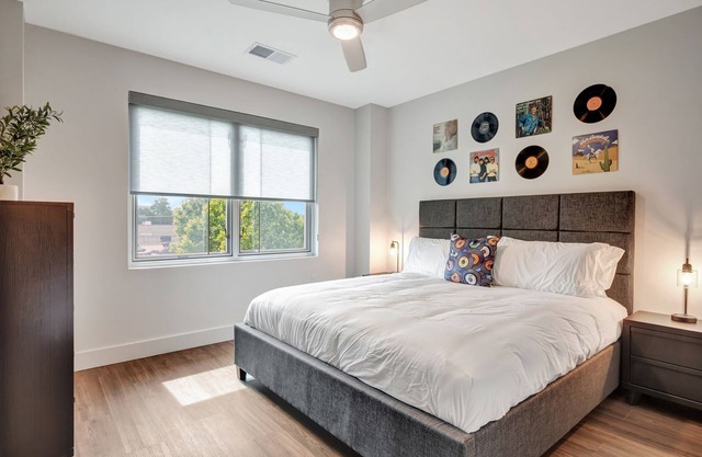 Brand New Chart Topping One Bedroom Apartment