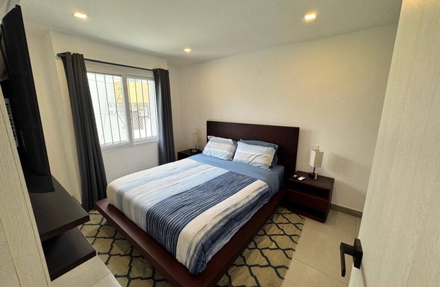Brand new family home! 10 mins from the beach