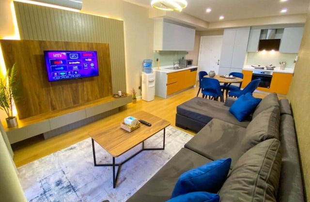 Brand-New Luxurious 1+1 Apartment (with terrace) - core living