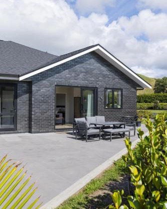 Brand New Unit only 4 km to Gisborne CBD