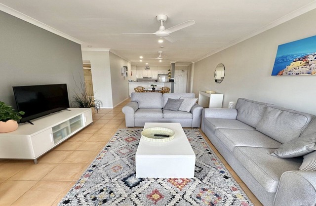 Breakers Block 1 Unit 2 - Lifestyle Yamba